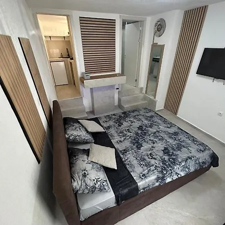Studio Apartman Deluxe Nal *